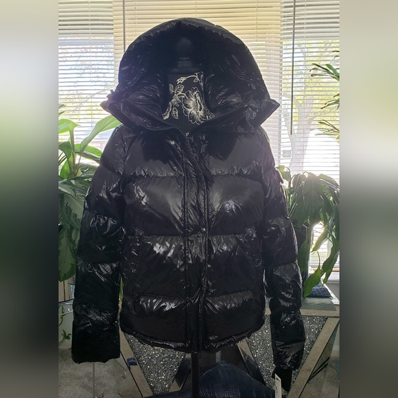 Nwt Aqua Lacquer Down Puffer Jacket In Onyx - Picture 11 of 12